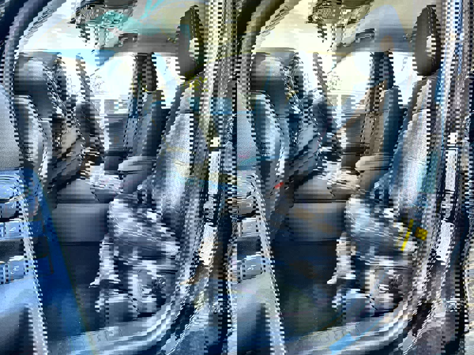 Used 2024 Ford Escape Active image 3