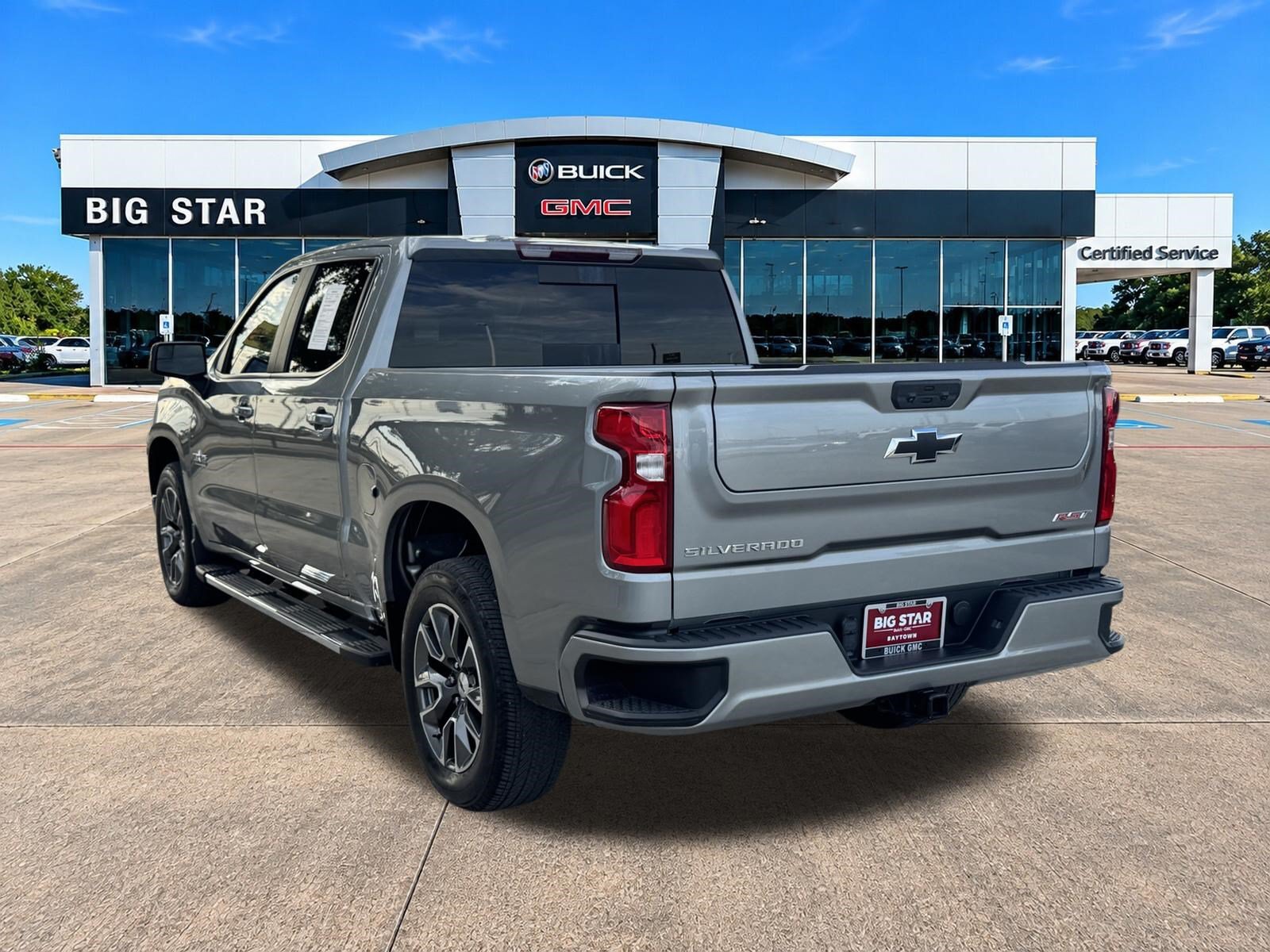 Used 2025 Chevrolet Silverado 1500 RST w/ Texas Edition Plus RWD image 5
