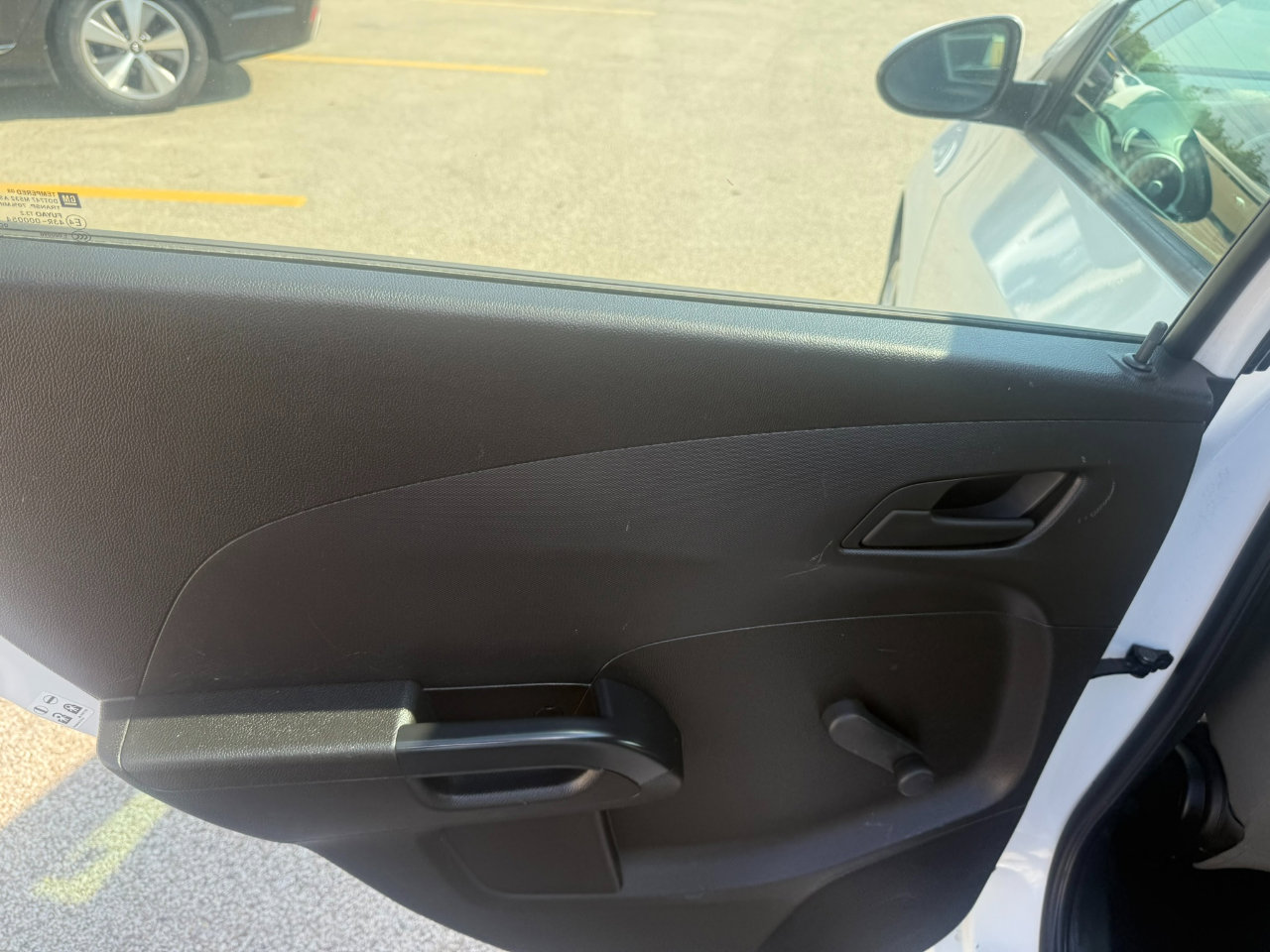 Used 2017 Chevrolet Sonic LT image 16