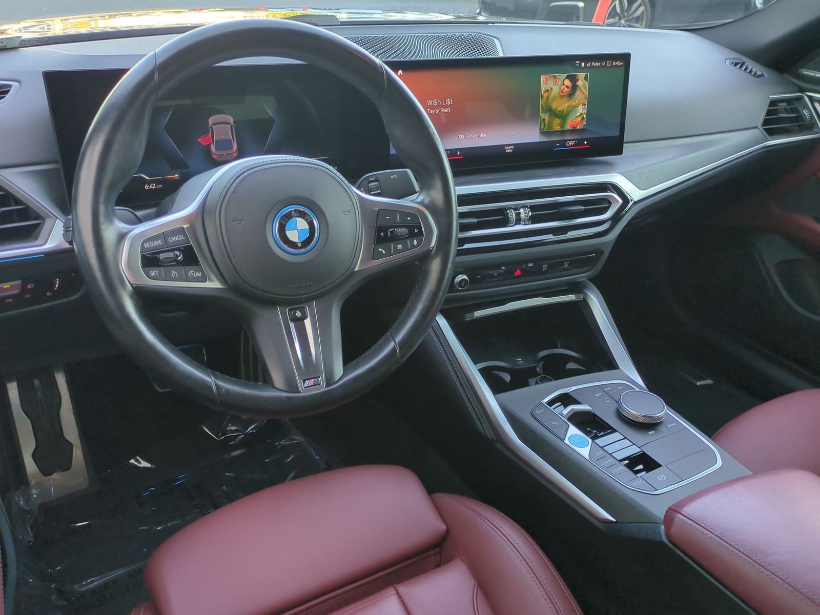 Used 2023 BMW i4 eDrive40 w/ M Sport Package RWD image 29