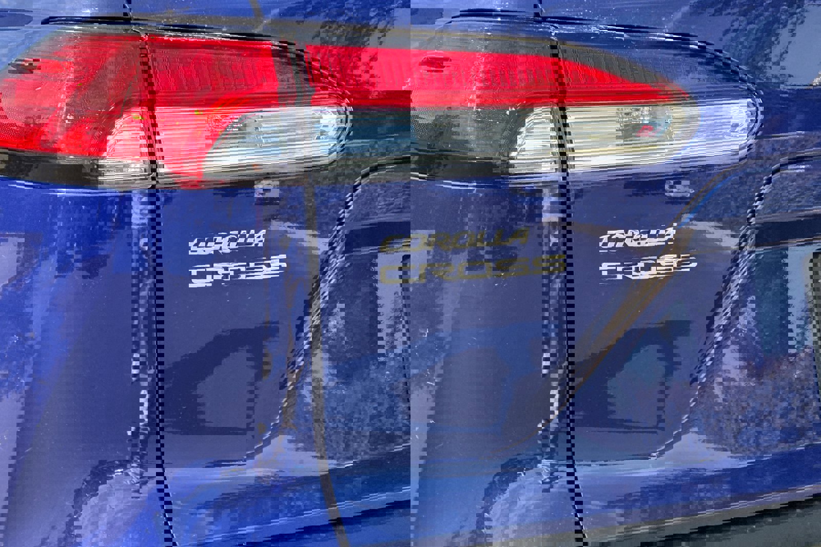 Used 2022 Toyota Corolla Cross LE image 28