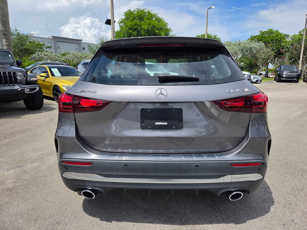 Used 2025 Mercedes-Benz GLA 35 AMG 4MATIC w/ Exclusive Trim Package image 11