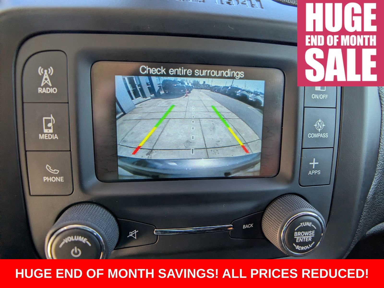 Used 2017 Jeep Renegade Latitude w/ Safety & Security Group image 23