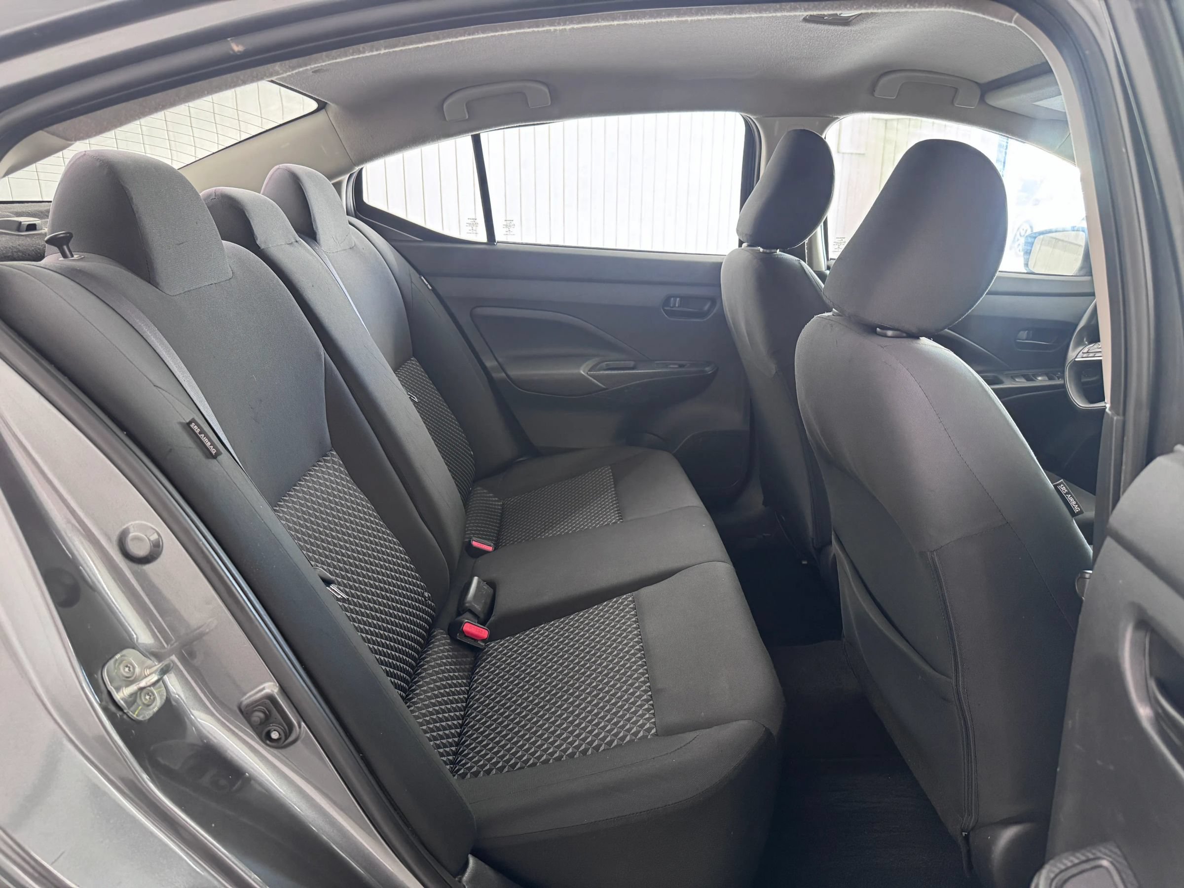 Used 2021 Nissan Versa S FWD image 11