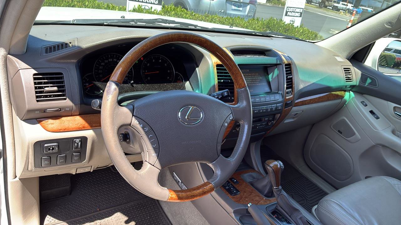 Used 2005 Lexus GX 470 AWD/4WD image 5