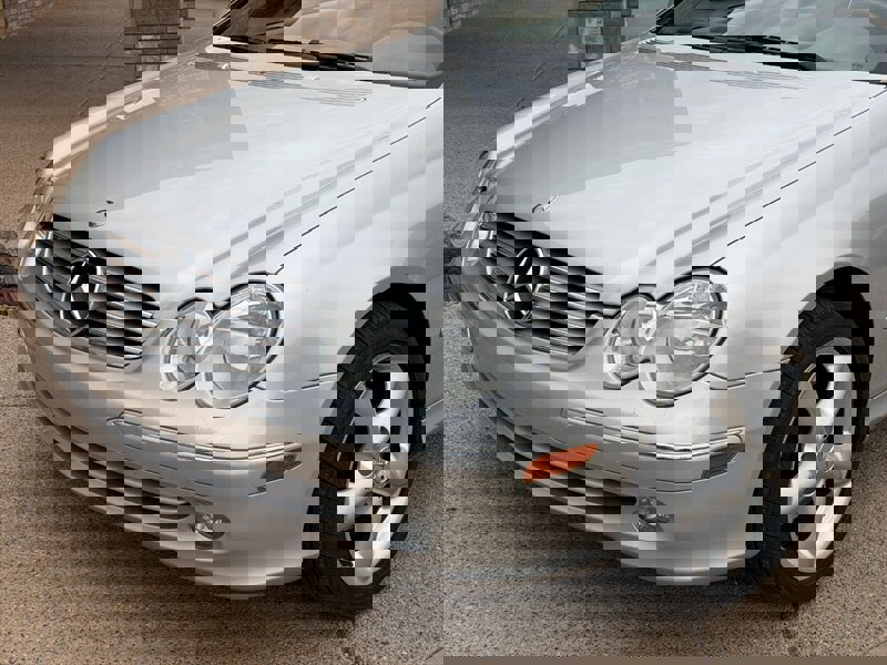 Used 2005 Mercedes-Benz CLK 320 Cabriolet image 12