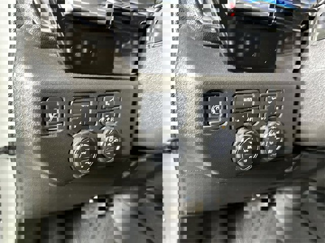Used 2022 Chevrolet Silverado 1500 RST image 18