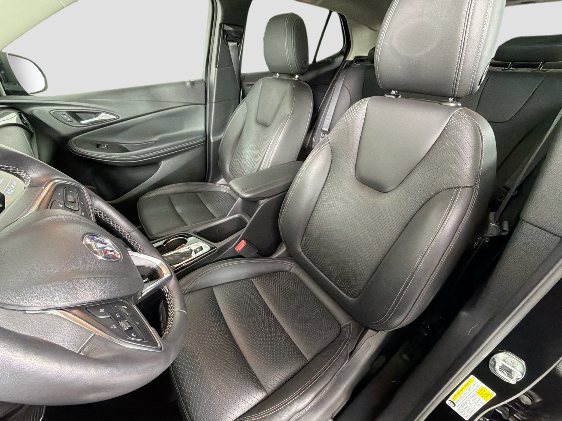 Used 2021 Buick Encore GX Essence w/ Advanced Technology Package image 25