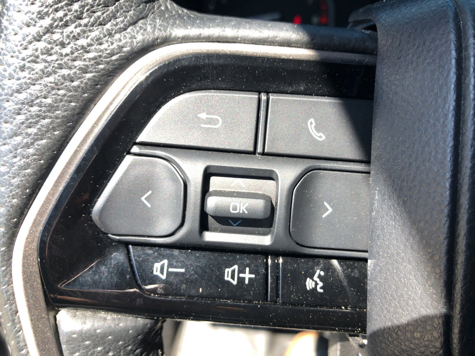 Used 2023 Toyota Tundra SR5 w/ SR5 Premium Package AWD/4WD image 7