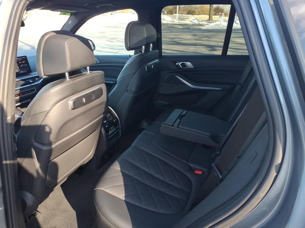 Used 2024 BMW X3 xDrive30i image 28