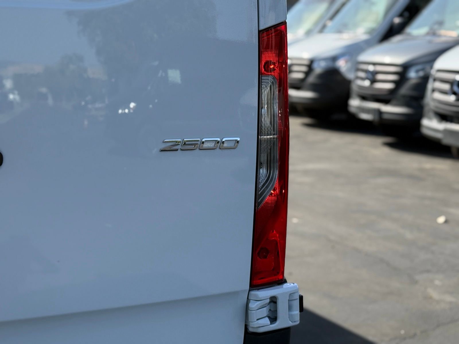 New 2025 Mercedes-Benz Sprinter 2500 image 13