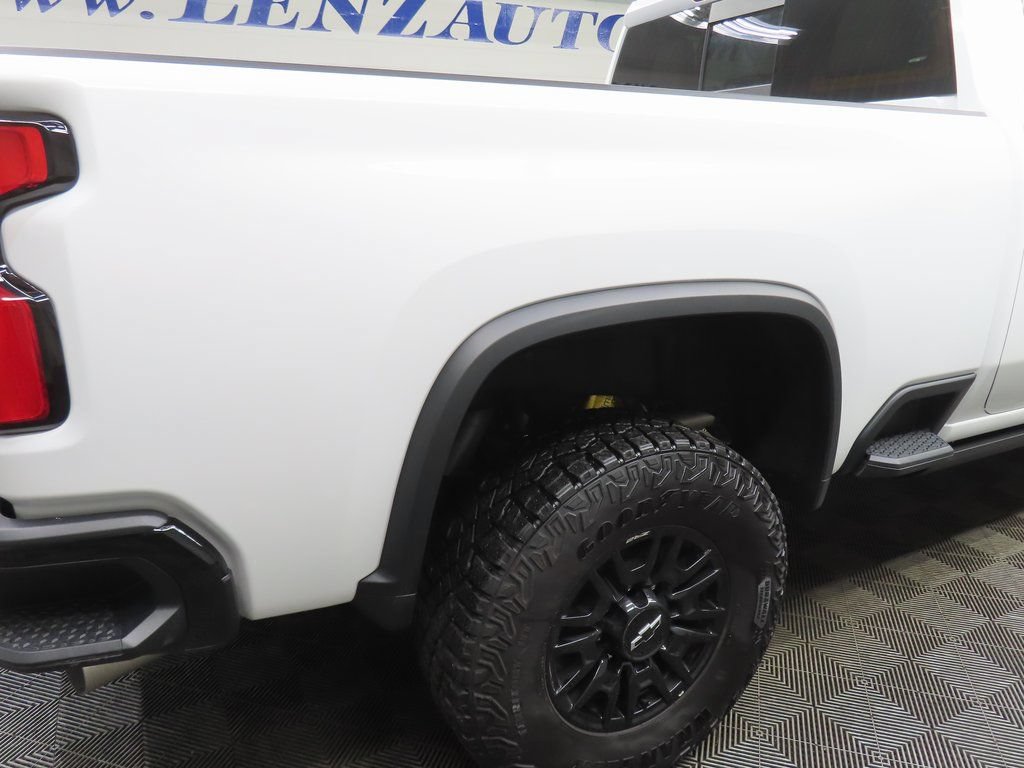 Used 2025 Chevrolet Silverado 2500 ZR2 w/ Technology Package image 41