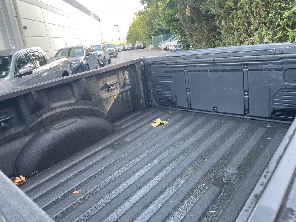 Used 2023 Ford F150 Limited image 22