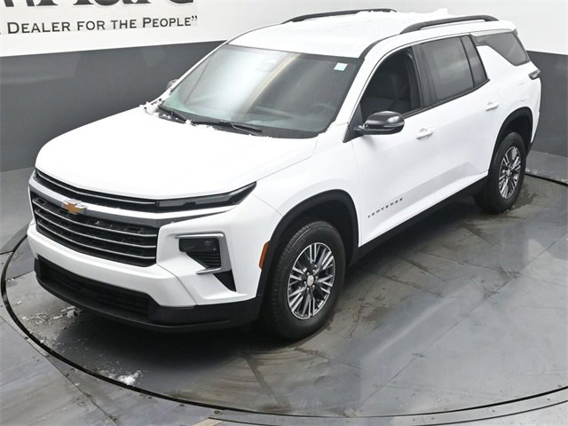 New 2026 Chevrolet Traverse LT w/ LPO, Floor Liner Package image 24