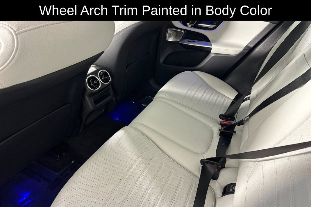 Used 2023 Mercedes-Benz GLC 300 4MATIC image 16