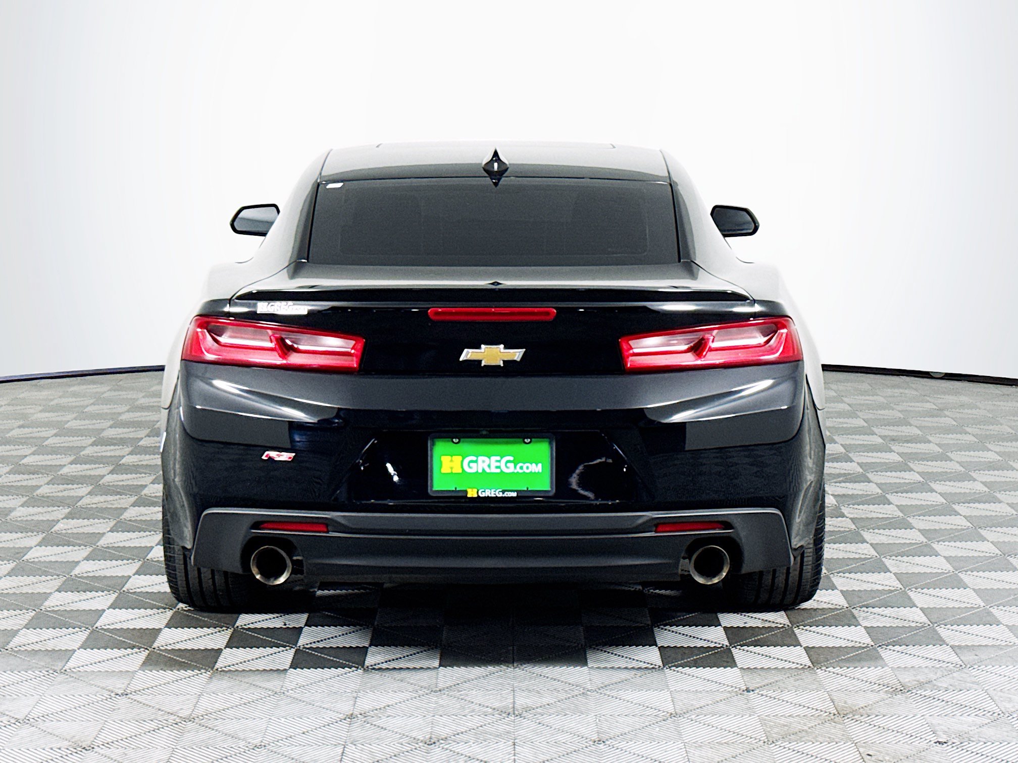 Used 2017 Chevrolet Camaro LT w/ RS Package RWD image 7
