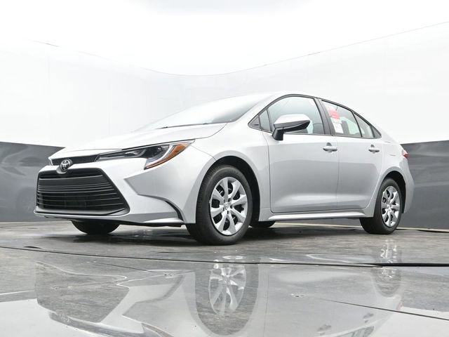 New 2026 Toyota Corolla LE FWD image 25