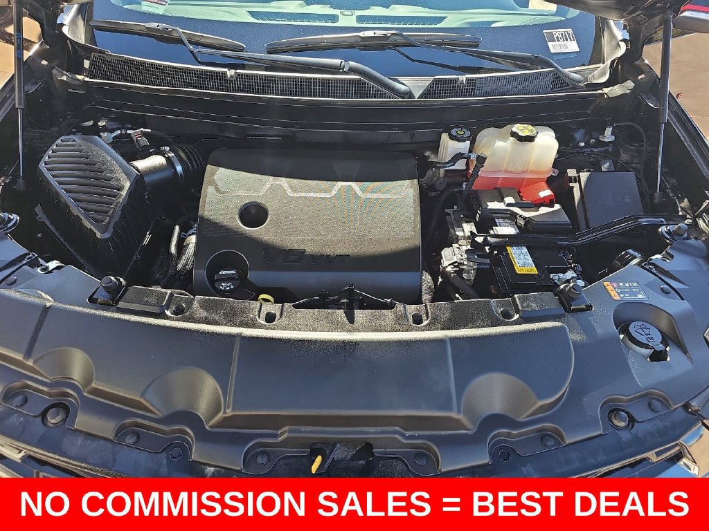 Used 2023 Chevrolet Traverse Premier w/ Redline Edition AWD/4WD image 34