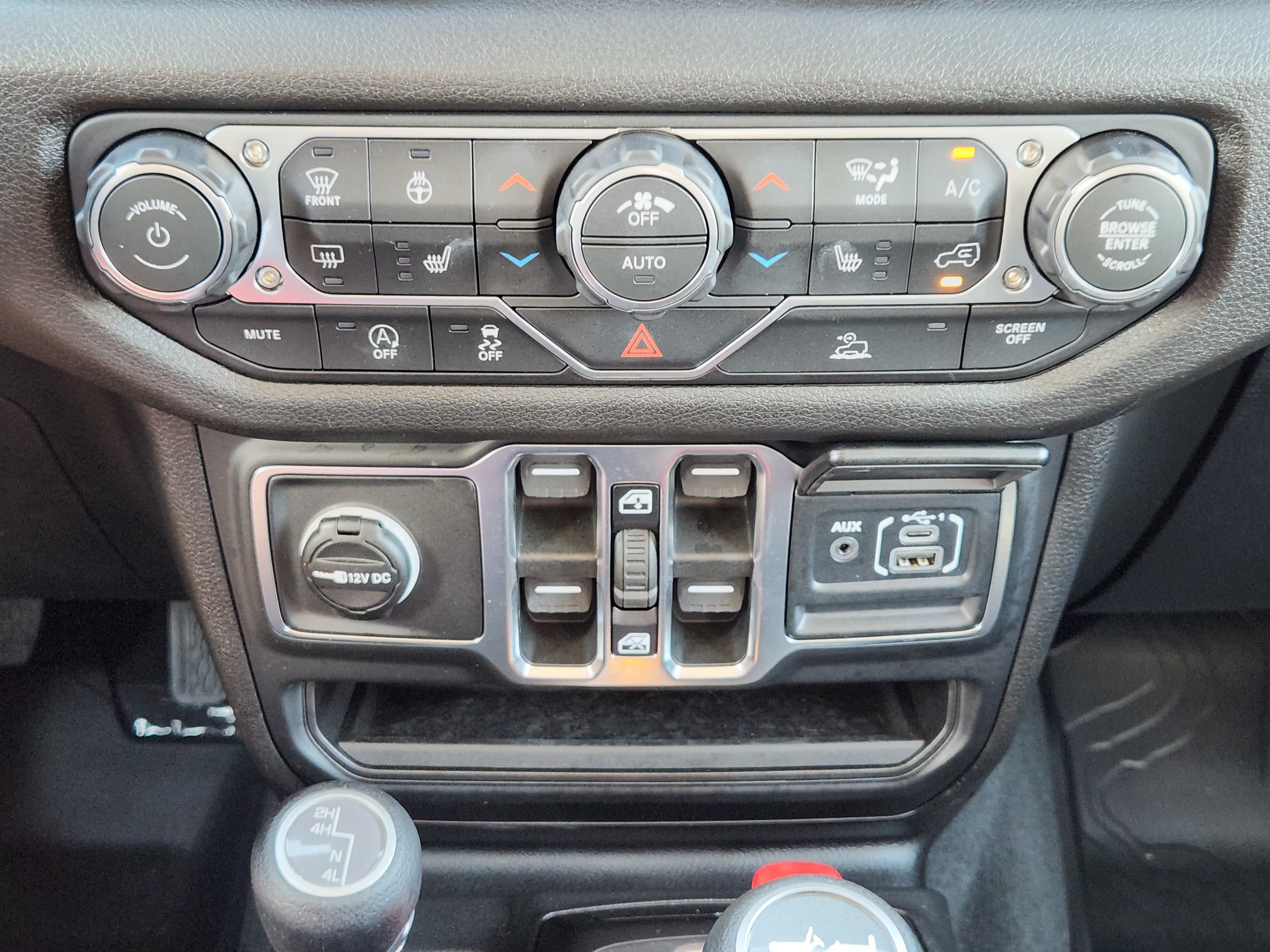 Used 2026 Jeep Wrangler Unlimited Sport AWD/4WD image 19
