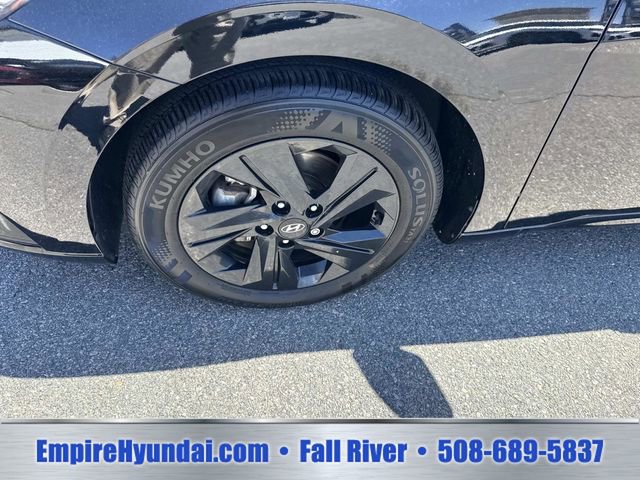 Used 2023 Hyundai Elantra SEL FWD image 10