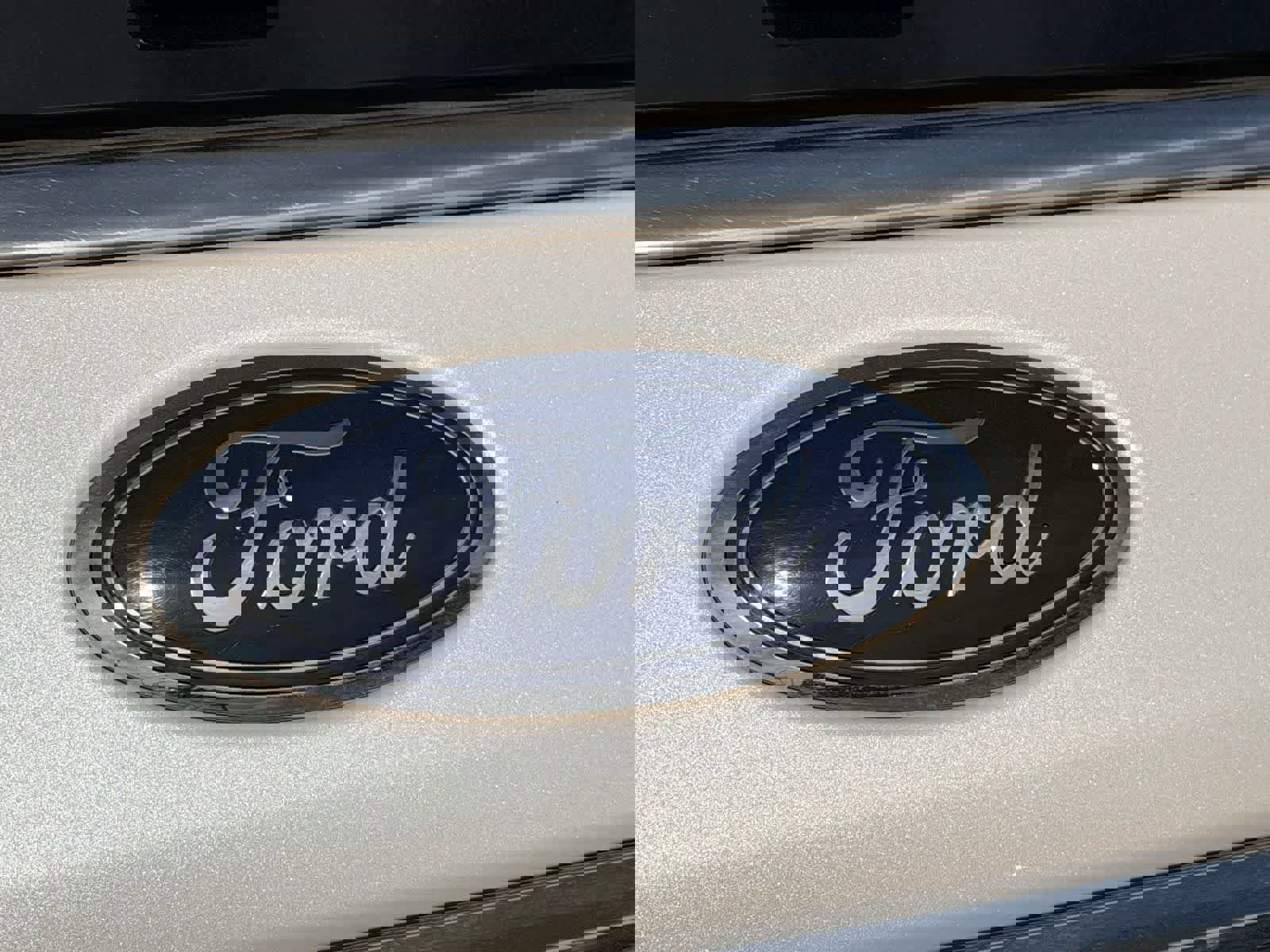 Used 2019 Ford Expedition Limited w/ Equipment Group 302A RWD image 26