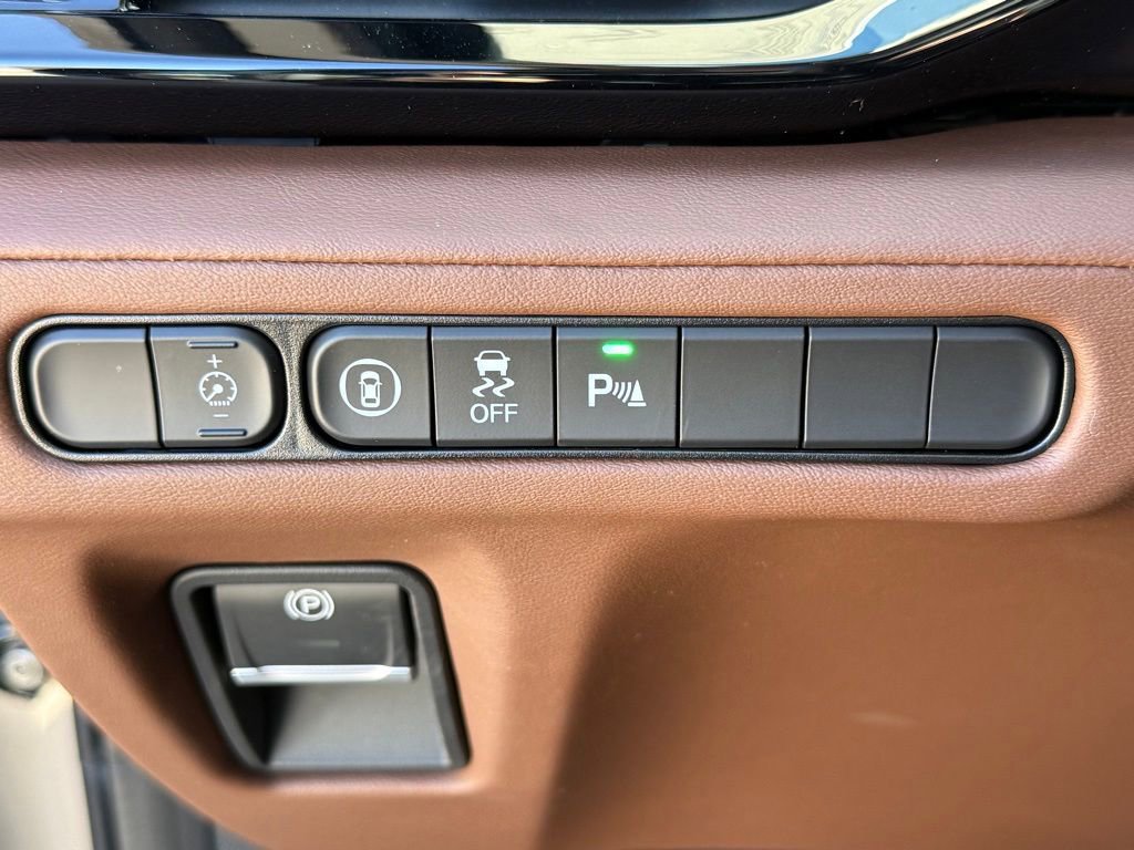 Certified 2026 Acura MDX w/ Technology Package AWD/4WD image 28