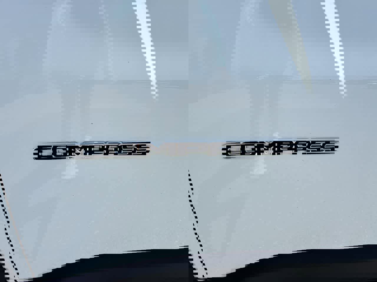 Used 2025 Jeep Compass Limited AWD/4WD image 29