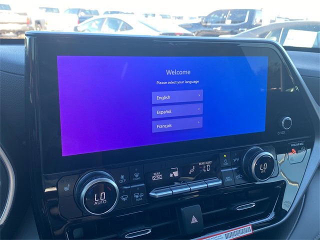 New 2026 Toyota Highlander XLE image 22