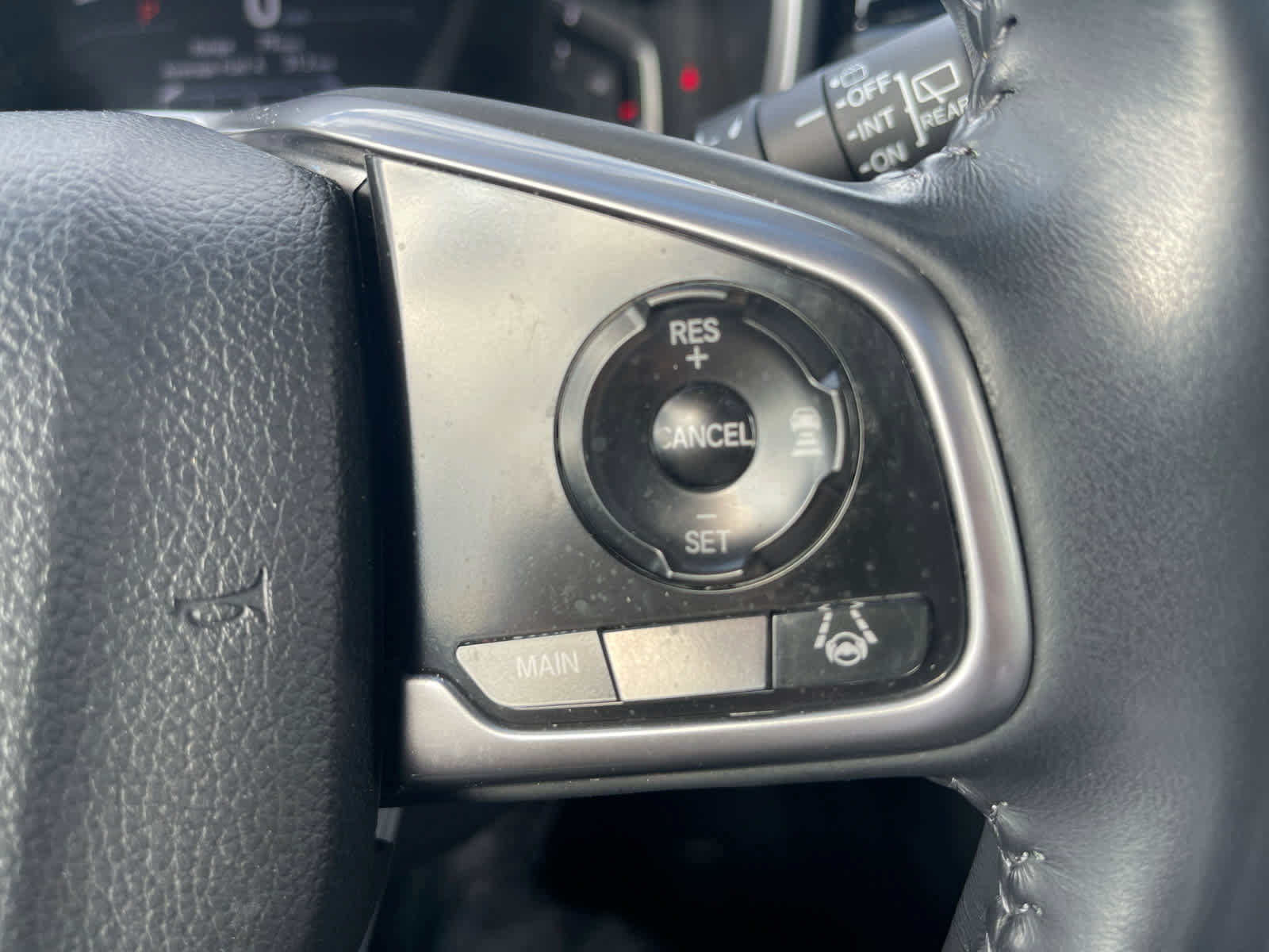 Used 2020 Honda CR-V EX-L image 16