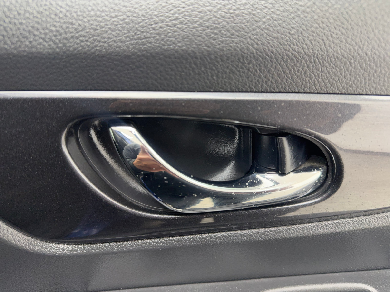 Used 2019 Nissan Rogue SV FWD image 37