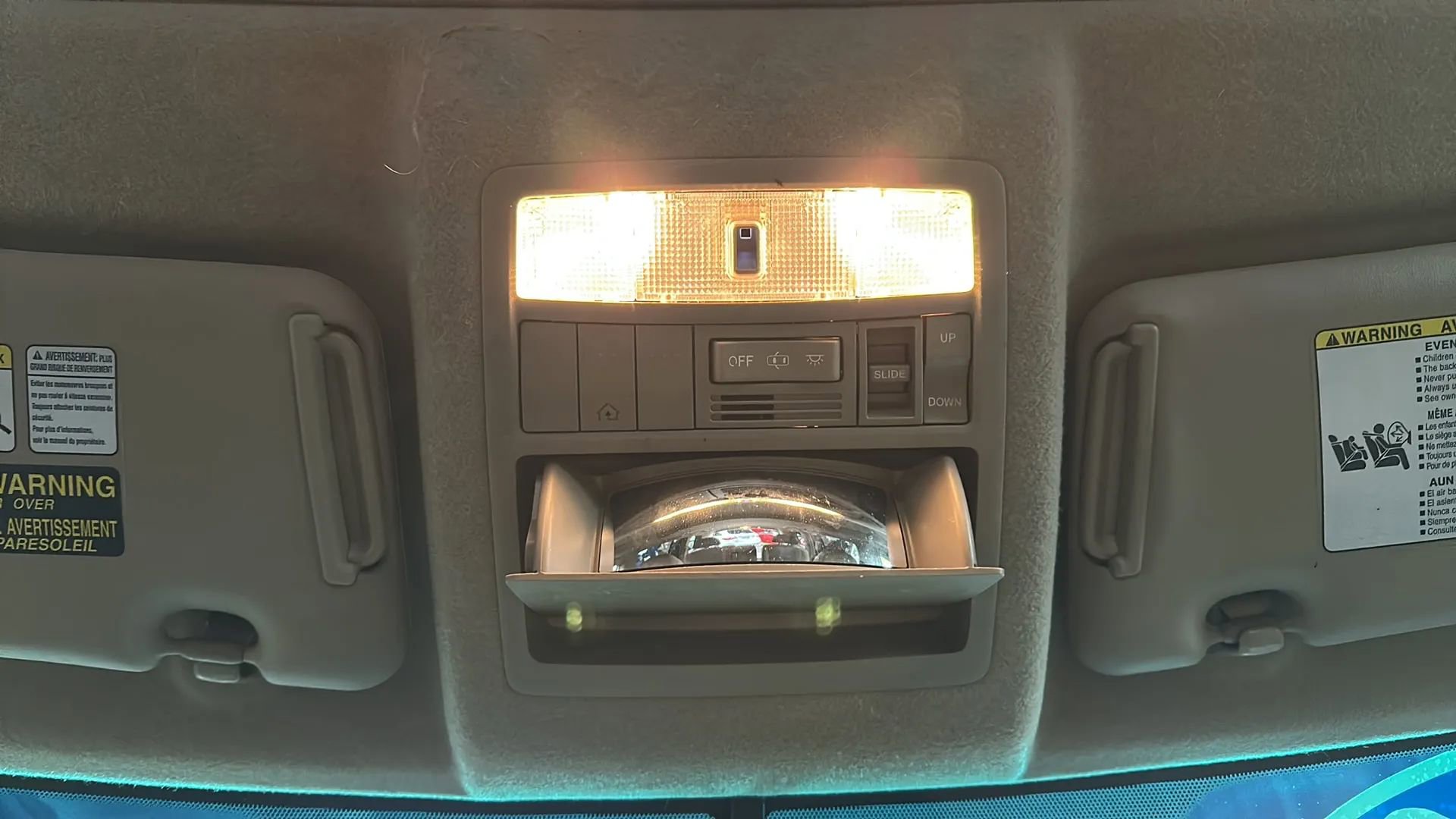 Used 2013 Toyota Highlander Limited image 28