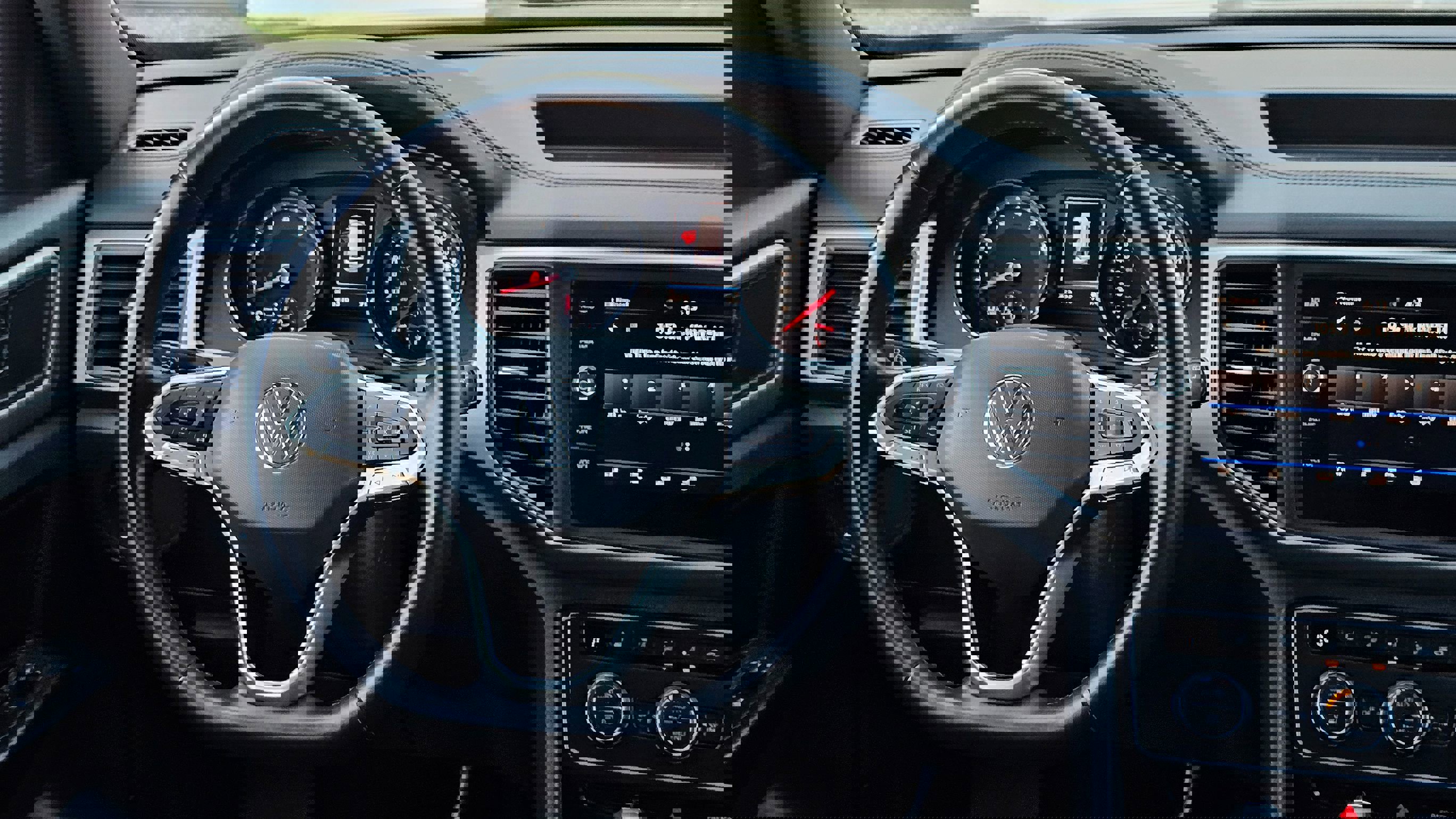 Used 2020 Volkswagen Atlas Cross Sport SE image 21