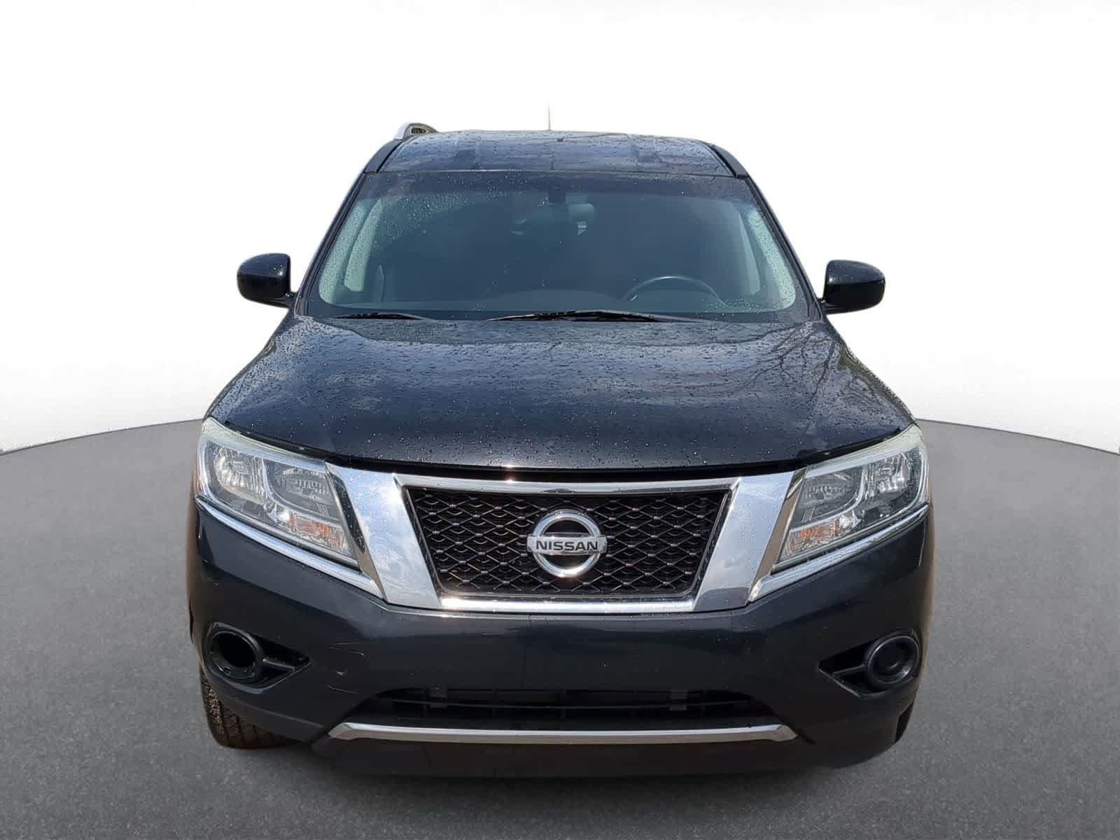 Used 2013 Nissan Pathfinder SV w/ Trailer Tow Pkg AWD/4WD image 3