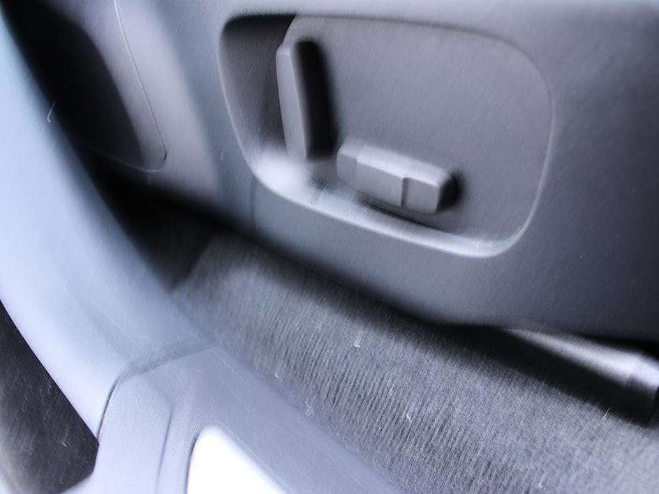 Used 2019 Land Rover Range Rover Velar S image 24