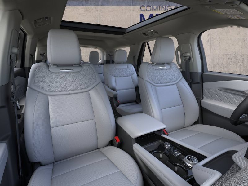 New 2026 Ford Explorer Platinum w/ LUX Leather Package AWD/4WD image 10