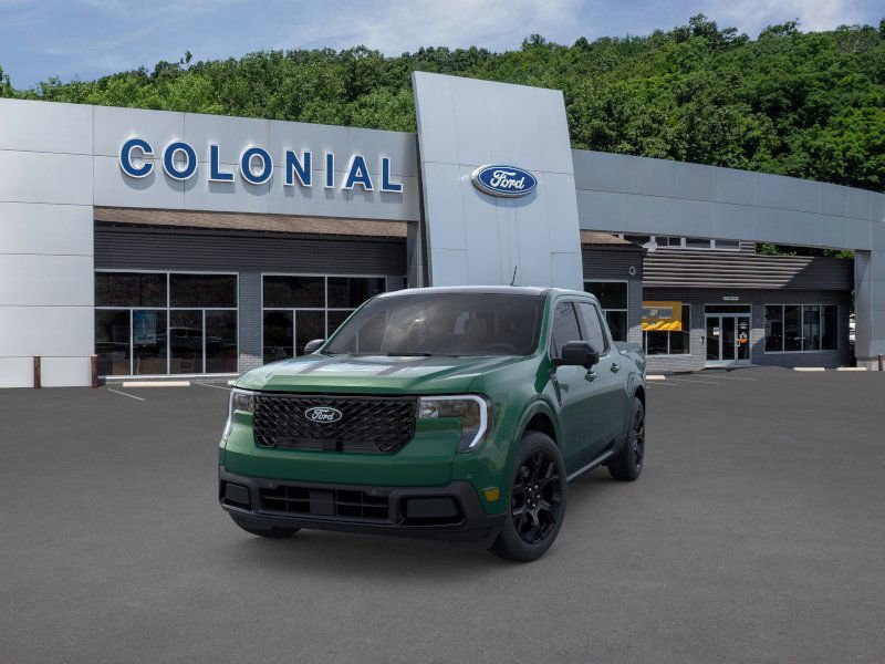 New 2025 Ford Maverick Lariat w/ Black Appearance Package image 2