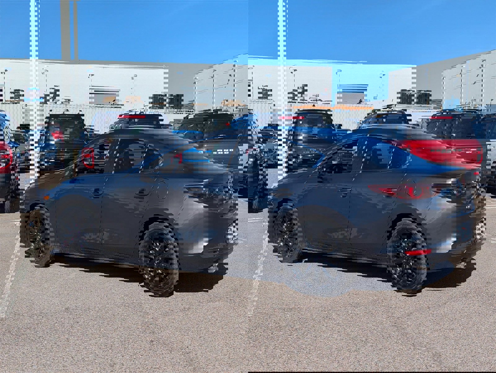 Used 2025 MAZDA MAZDA3 s image 31