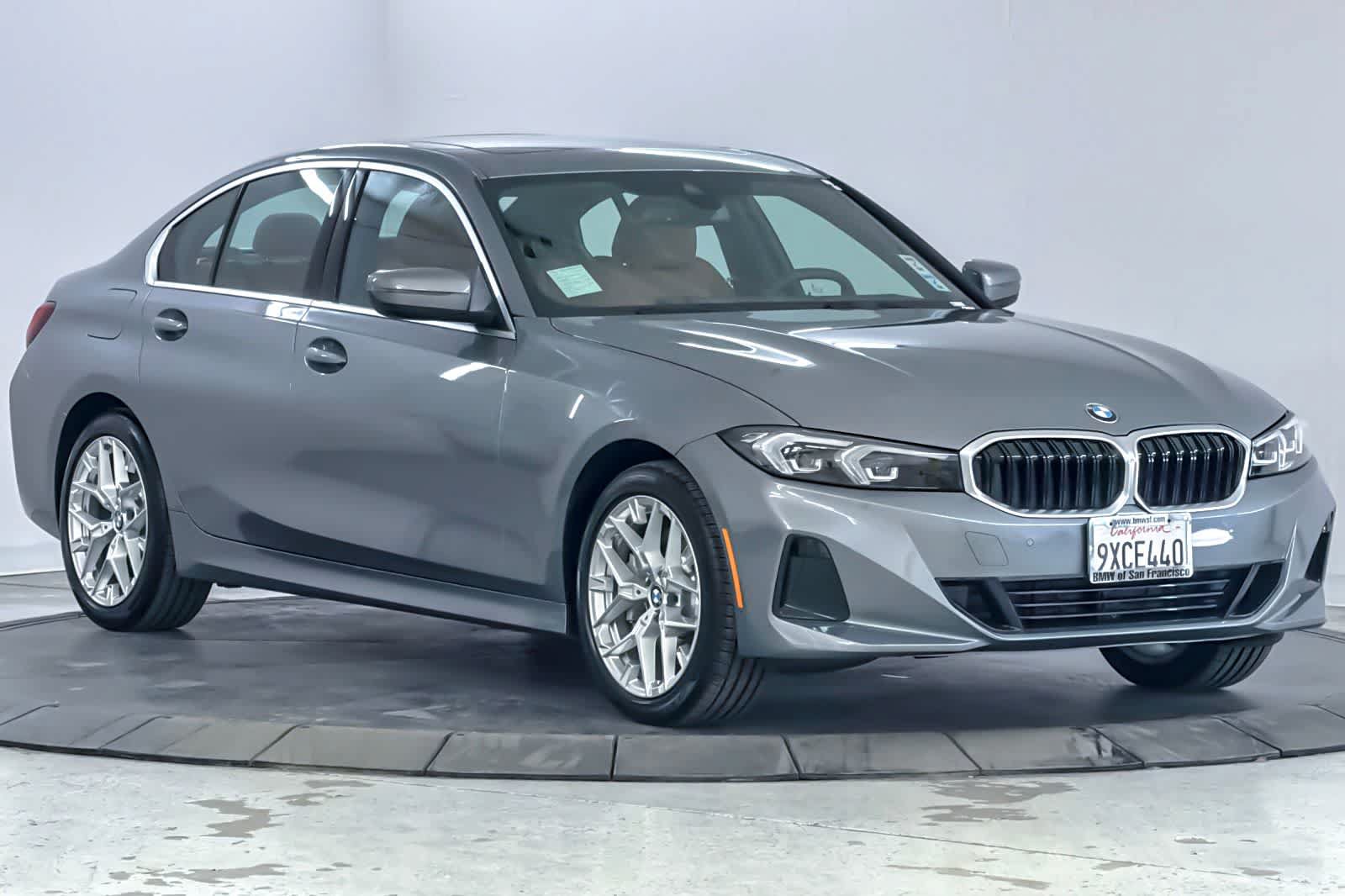 Used 2026 BMW 330i Sedan w/ Convenience Package RWD image 9
