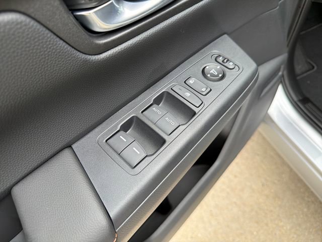 Used 2026 Honda CR-V Sport image 13