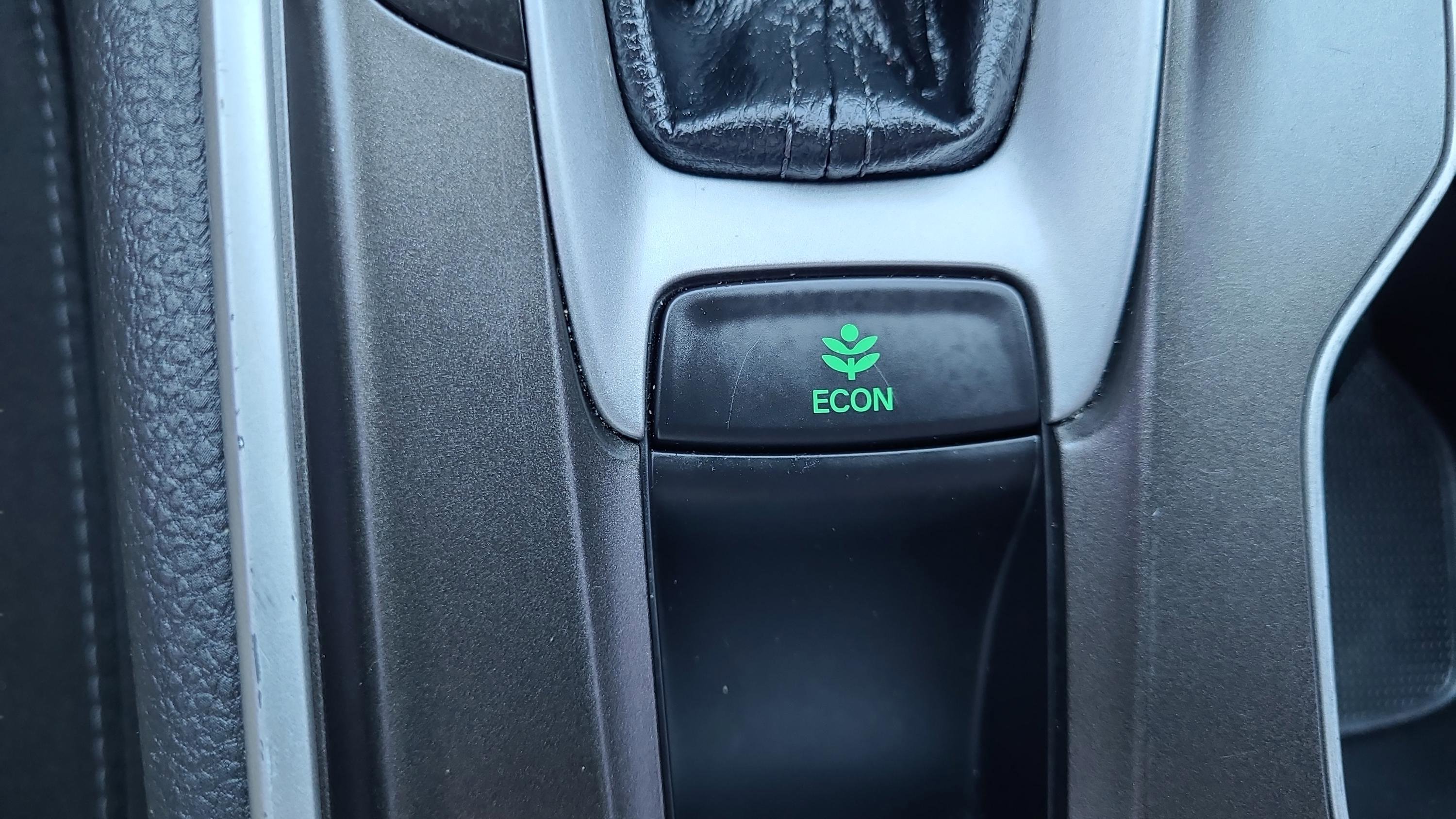 Used 2019 Honda Accord LX image 23