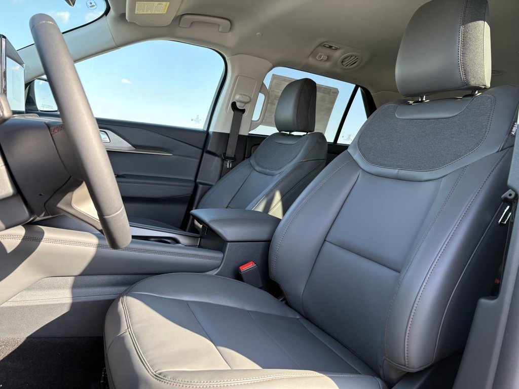 New 2026 Ford Explorer Active image 56
