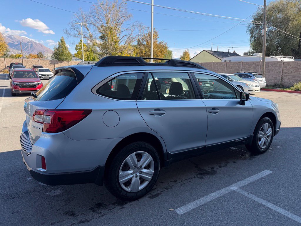 Used 2015 Subaru Outback 2.5i AWD/4WD image 4