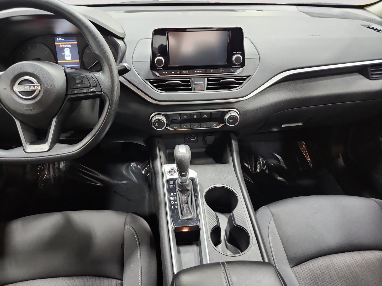 Used 2024 Nissan Altima 2.5 S FWD image 11
