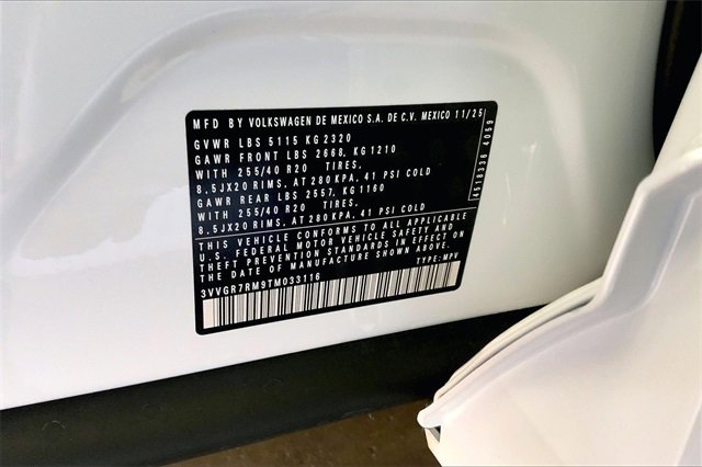 New 2026 Volkswagen Tiguan SE R-Line image 15