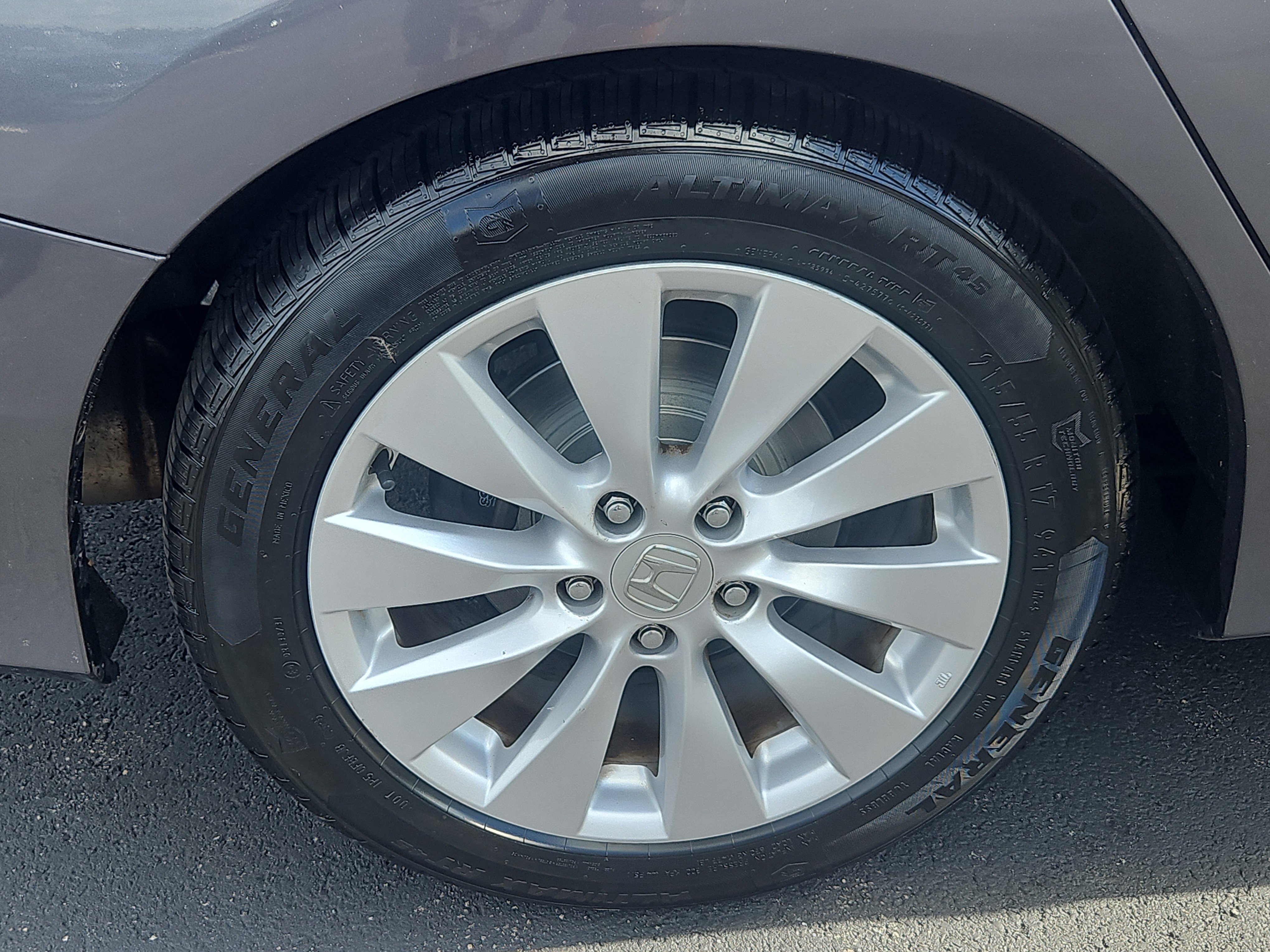 Used 2013 Honda Accord EX-L image 26