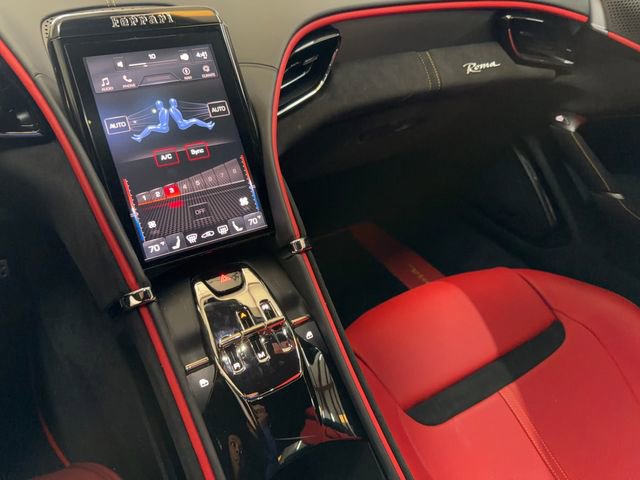 Used 2023 Ferrari Roma image 16