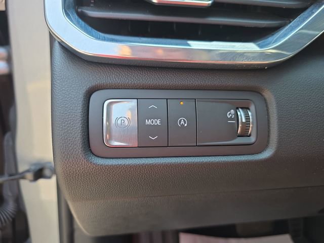 Used 2025 GMC Acadia Denali w/ Super Cruise Package FWD image 27