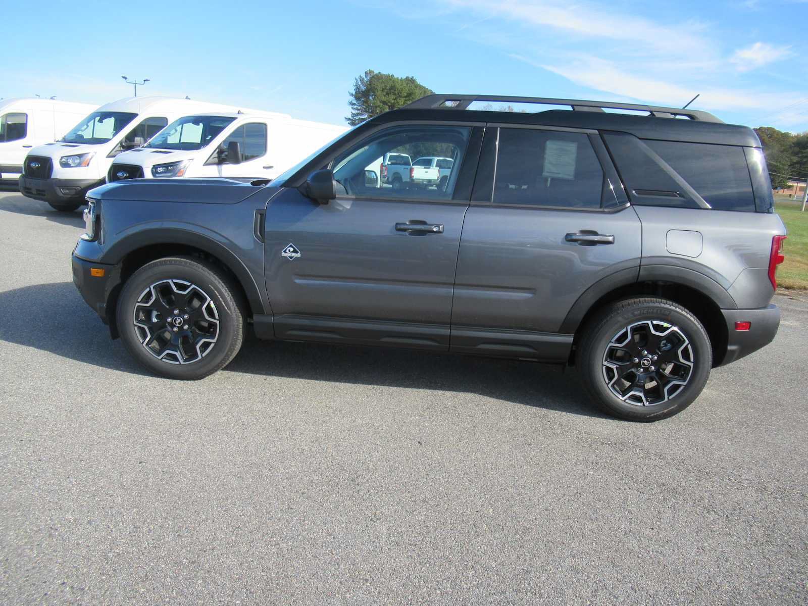 New 2025 Ford Bronco Sport Outer Banks w/ Outer Banks Tech Package+ AWD/4WD image 8