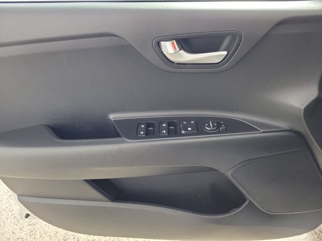 Used 2023 Kia Rio S FWD image 21