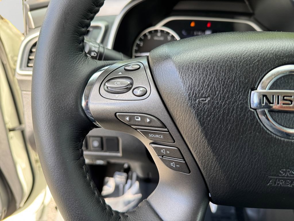 Used 2020 Nissan Murano SL w/ Cargo Package image 19